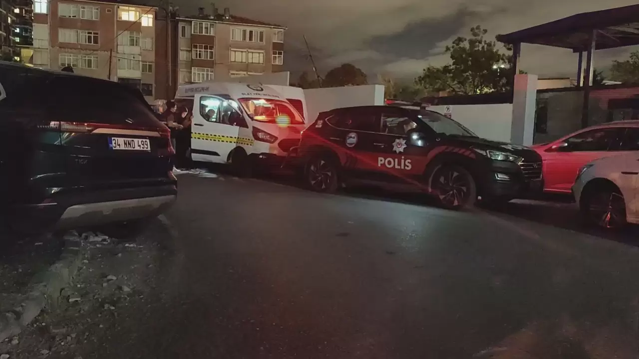 Küçükçekmece'de kafede silahlı saldırı 4