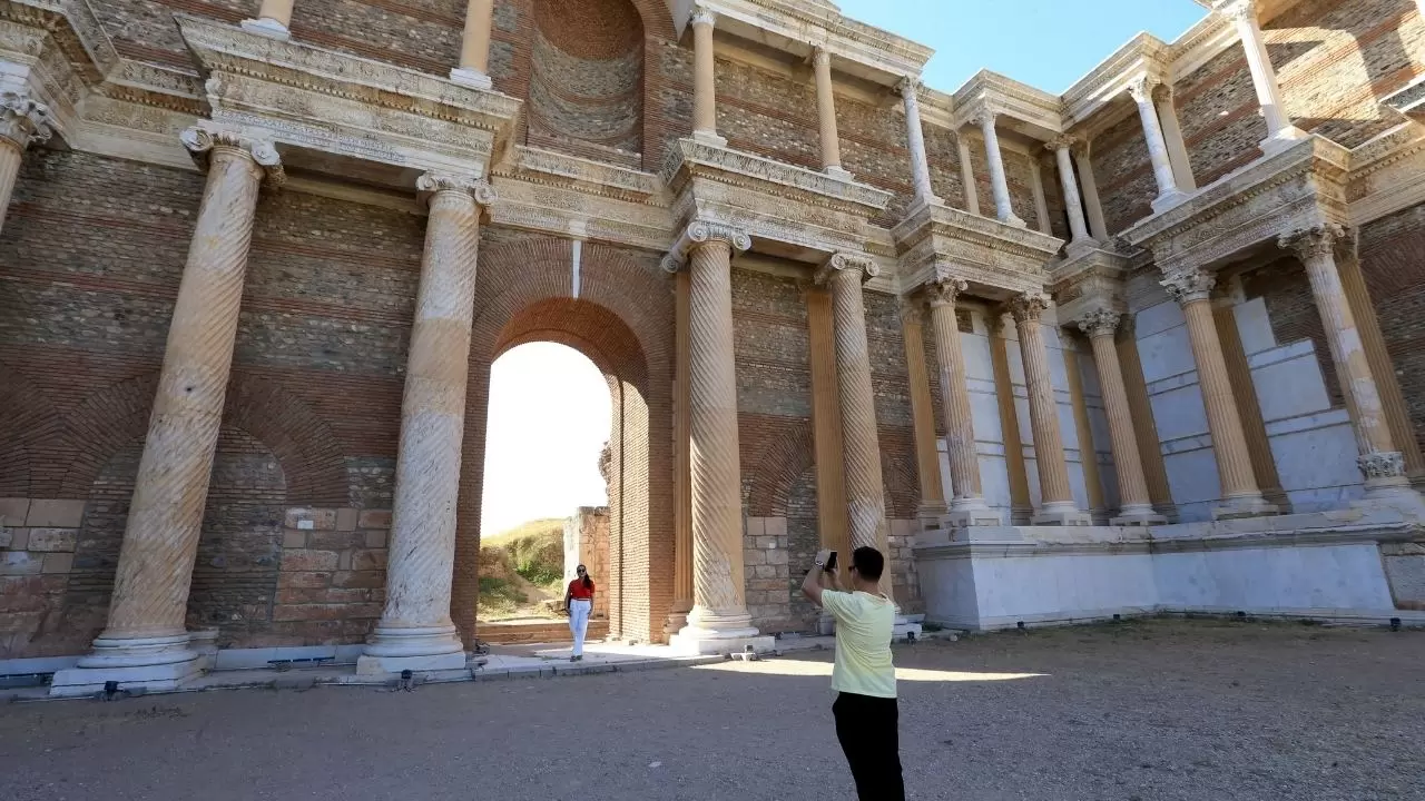 Sardes Antik Kenti'ne 7 ayda 60 bin ziyaretçi 1