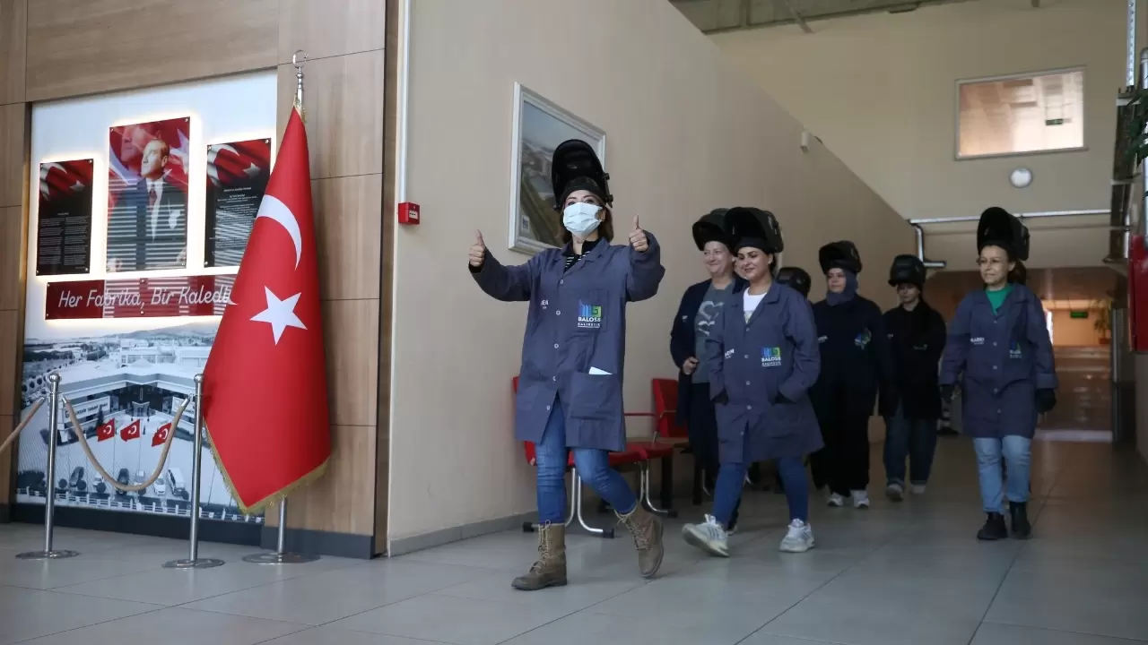 Balıkesir’de kadınlar kaynakçı olarak işbaşı yapacak! 1