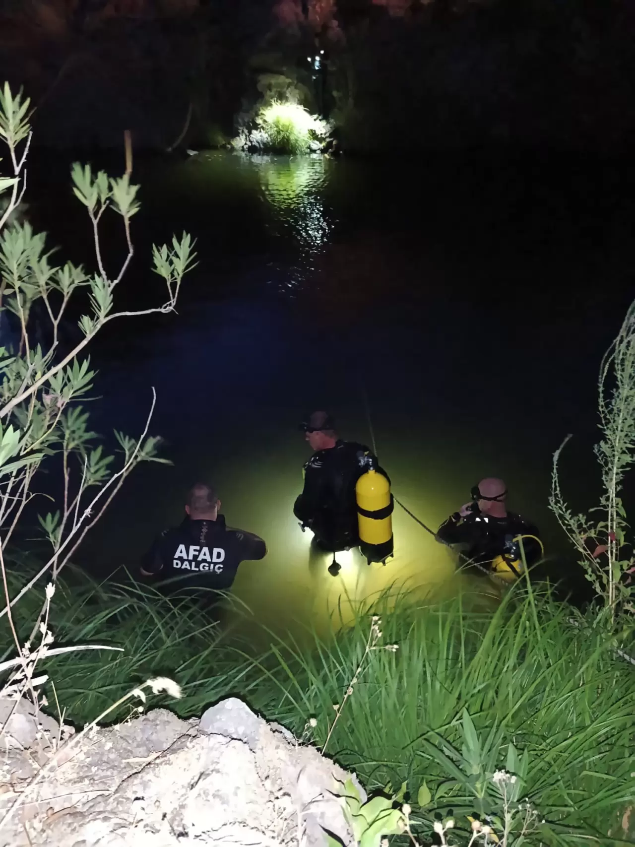 Manisa’da serinlemek için suya giren 17 yaşındaki genç boğuldu 4