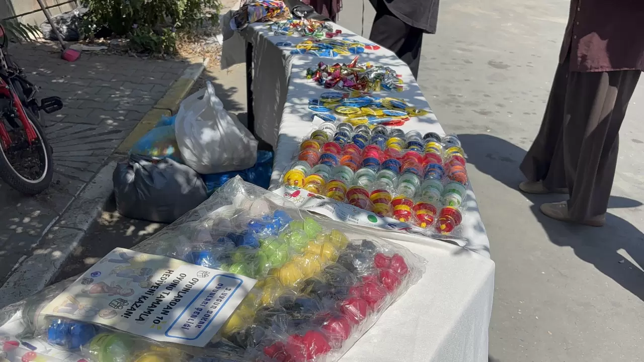 Küçükçekmece’de Uygur kültürü çocukların oyunlarıyla yaşatıldı 2
