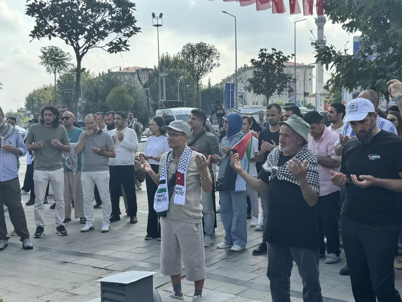 Filistin Konvoyu Sakarya'dan dualar ve tekbirlerle Ankara'ya uğurlandı 5