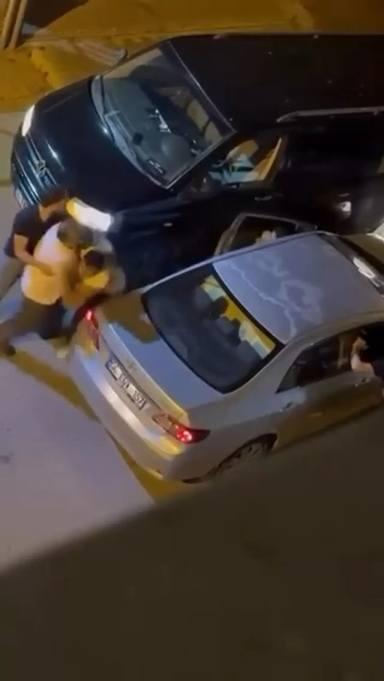 Çekmeköy'de yol verme kavgası 1