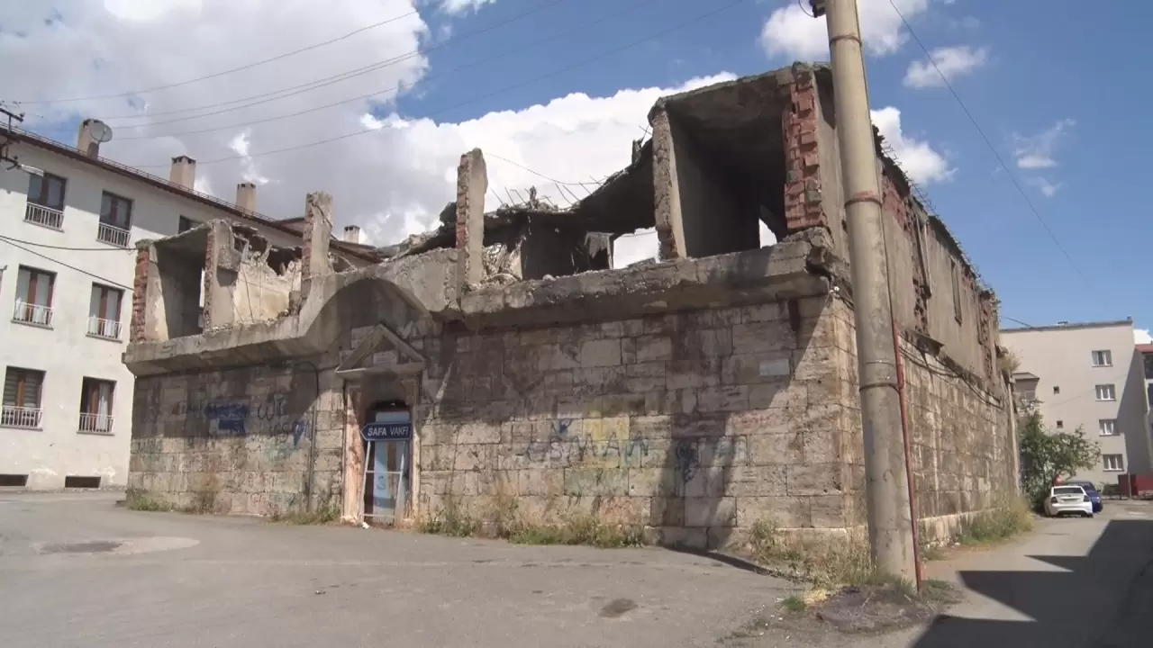 120 yıllık tarihi hamam yeniden hayat bulmayı bekliyor 6