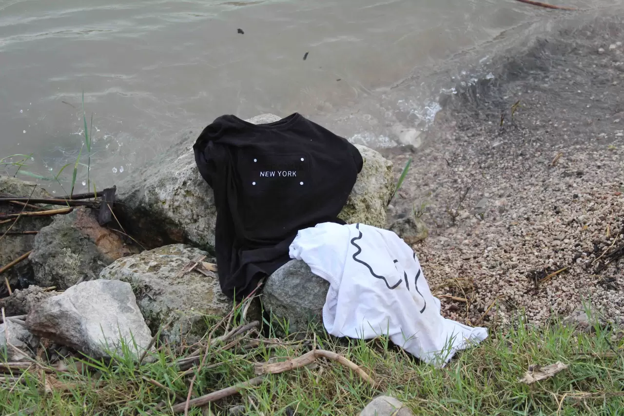Adana'da Ceyhan Nehri'ne giren 2 çocuk akıntıya kapılarak kayboldu 4