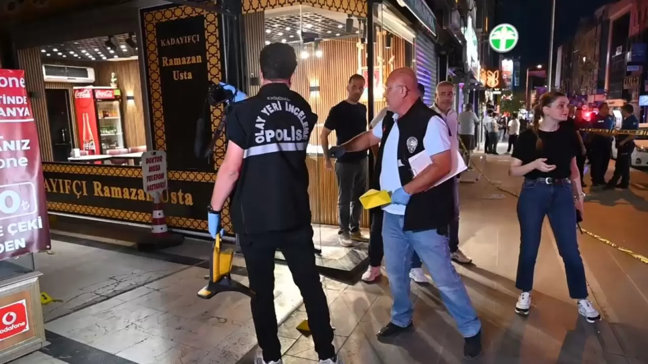 İş merkezi önündeki tartışma kanlı bitti 1