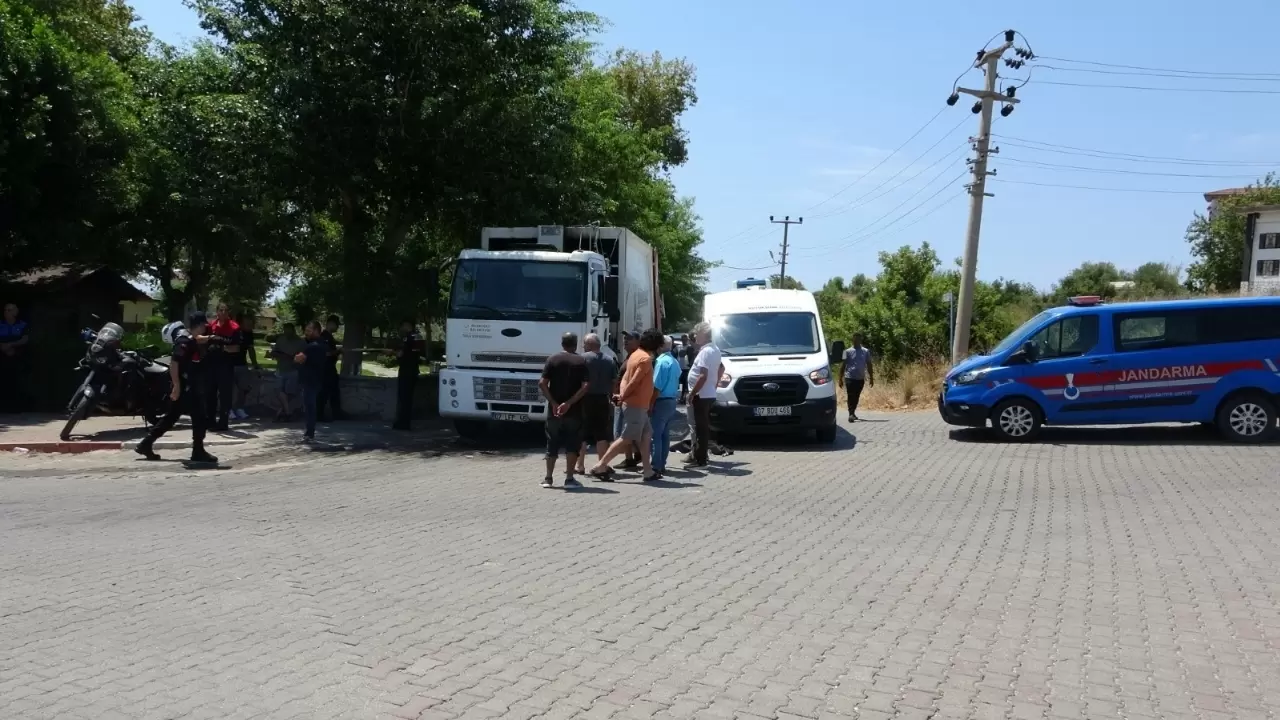 Temizlik işçisi çöp kamyonunun altında kalarak hayatını kaybetti 2