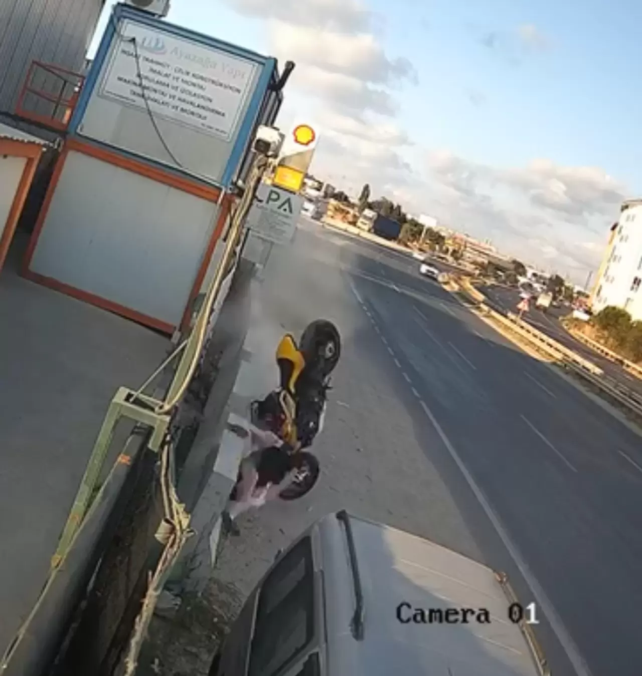 Satın aldığı motorla 2 saat sonra kaza yaptı 7
