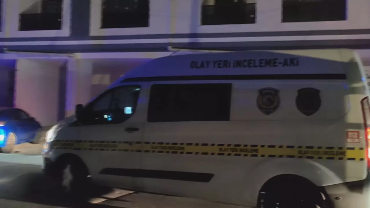 Küçükçekmece'de kafede silahlı saldırı 5