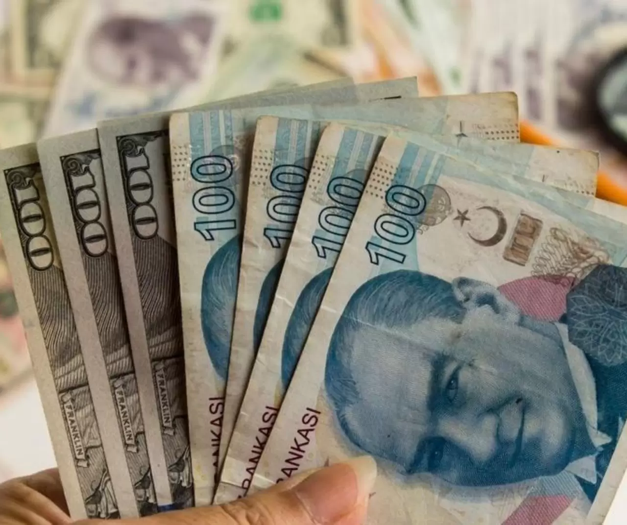 Dolar ve avro güne nasıl başladı? 3