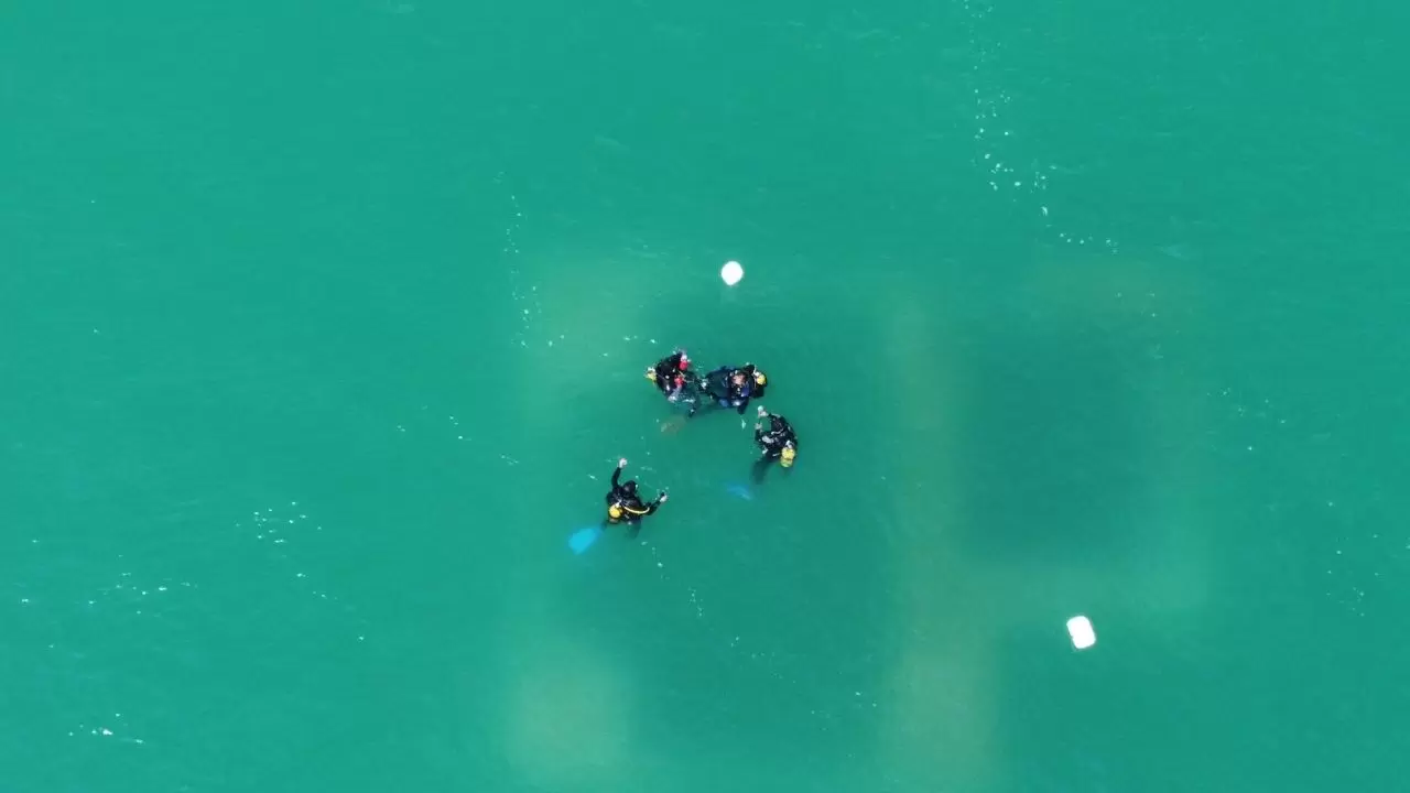 Elazığ'da Hazar Gölü'nün altında tarihi keşif! 20