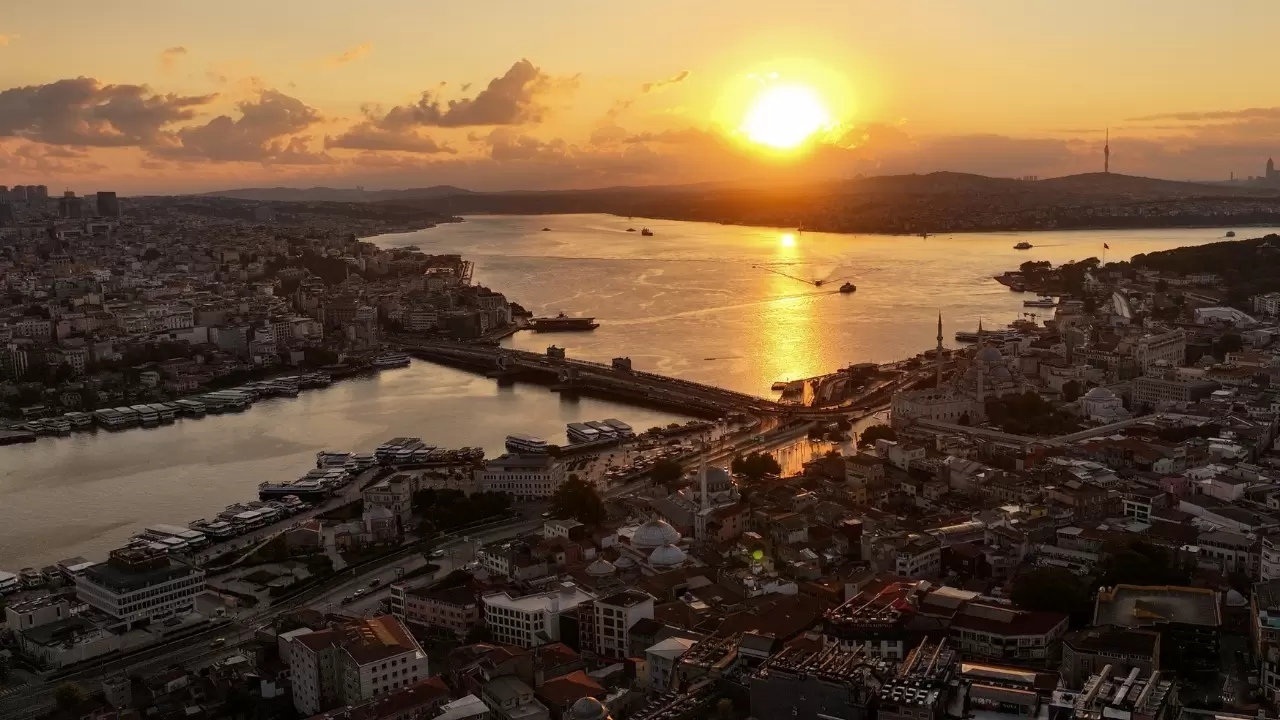 İstanbul’da gün doğumundan büyüleyen manzara! 9