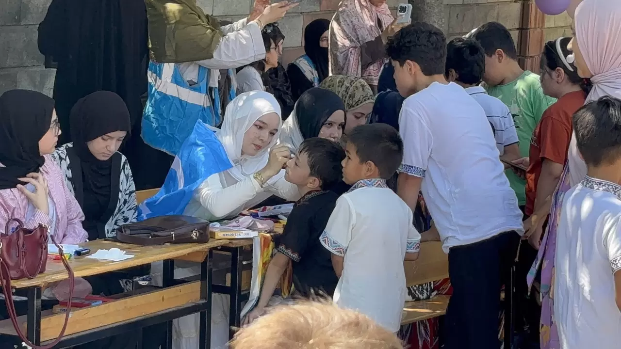 Küçükçekmece’de Uygur kültürü çocukların oyunlarıyla yaşatıldı 6