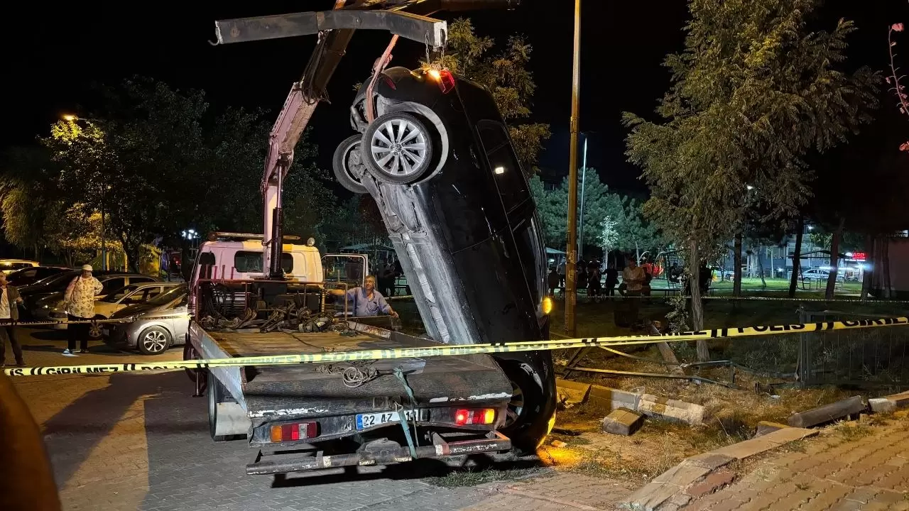 Kopan parmağı bulmak için araç ve çevresi didik didik arandı 9