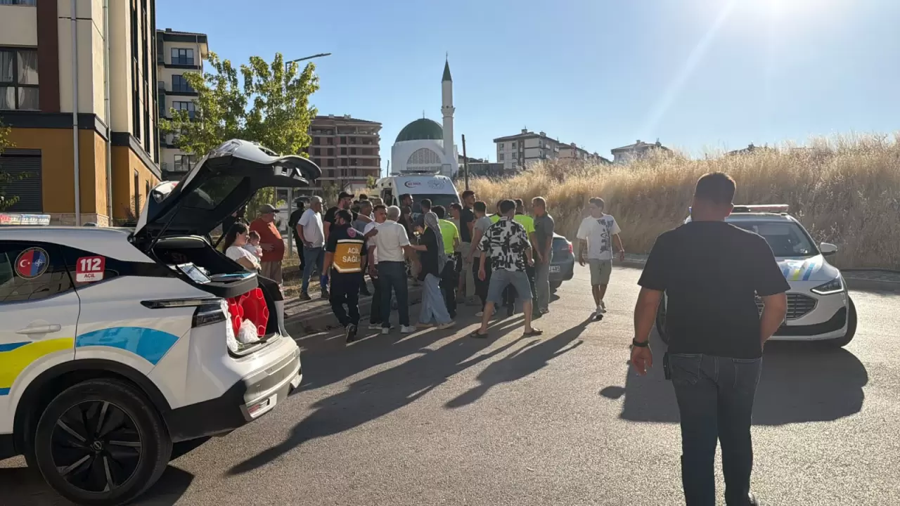 Eskişehir’de otomobil ile kamyonet çarpıştı: 6 yaralı 2