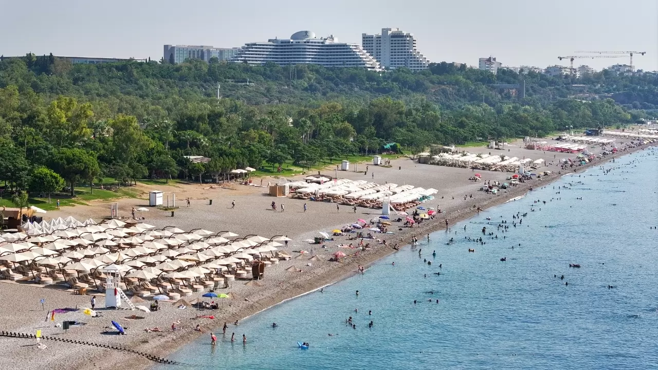 Termometre 31, deniz suyu 30 derece: Sahiller doldu taştı! 2