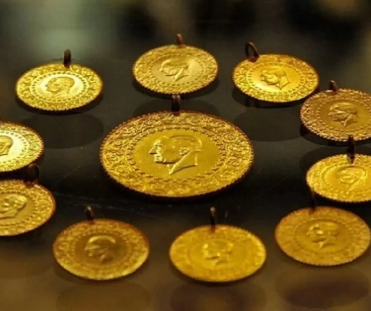 Gram altın haftaya yükselişle başladı! 6