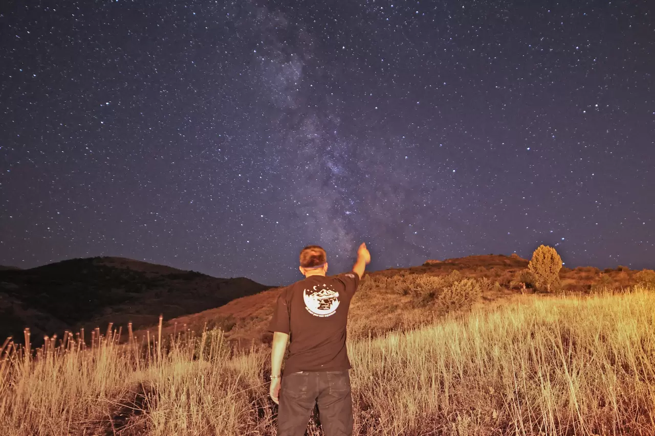 Bitlis'te gökyüzü şöleni! Perseid meteor yağmuru Samanyolu ile buluştu 4