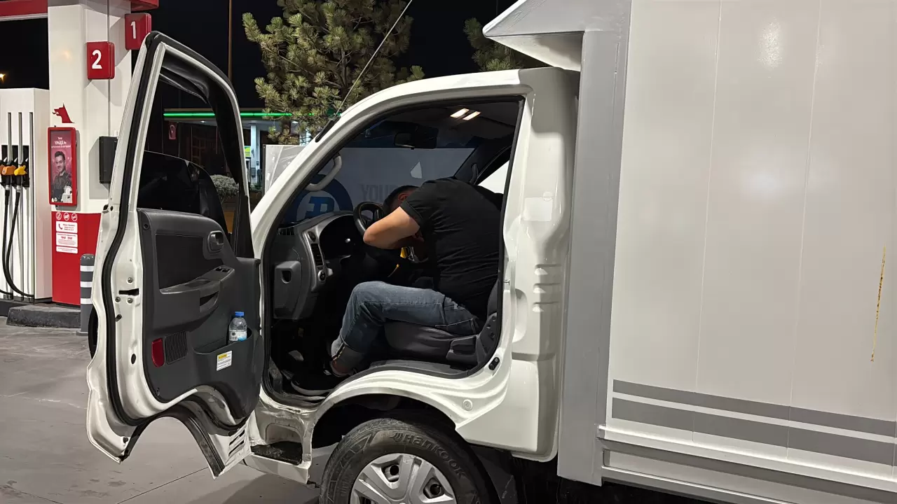Pompa görevlisi hesabı ambulansın kapısında kesti! 5