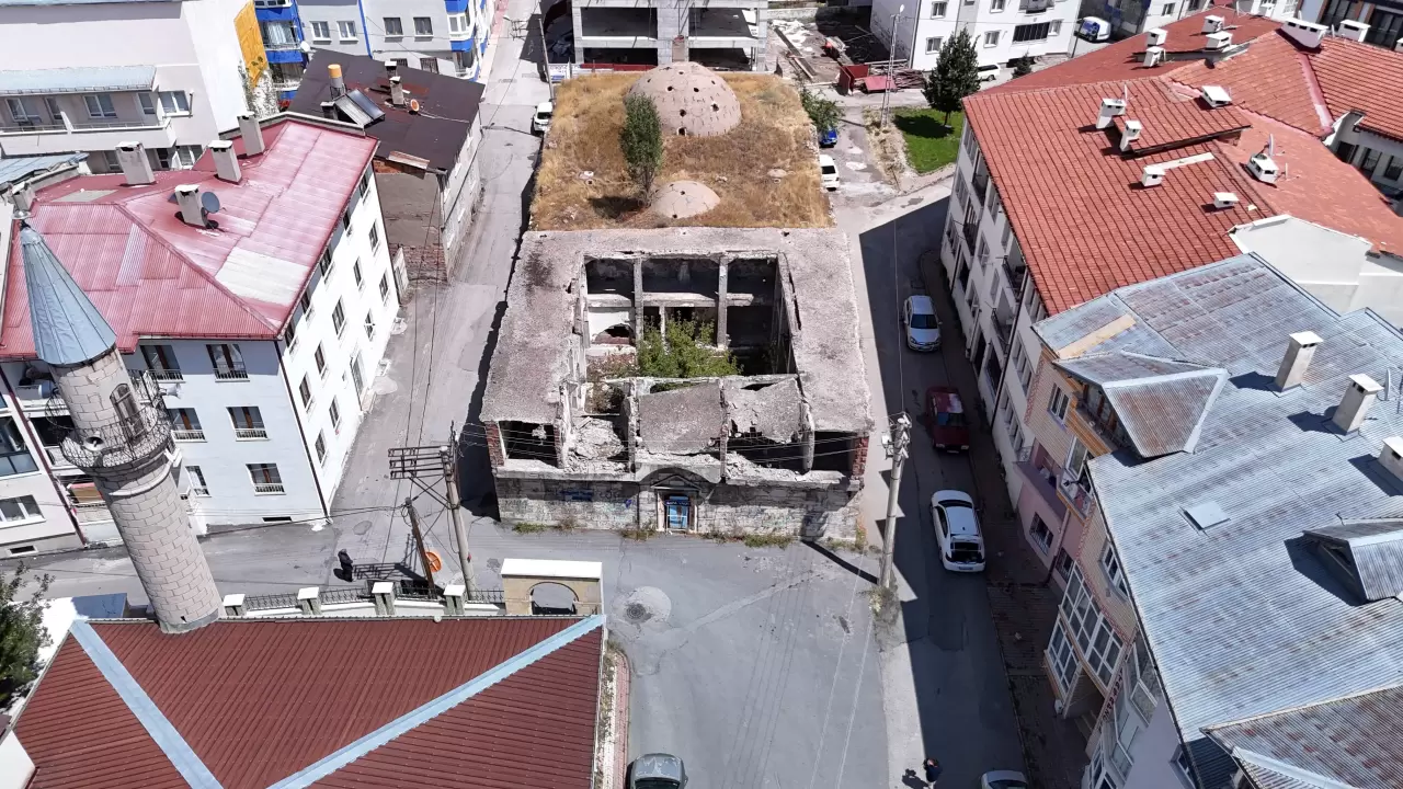 120 yıllık tarihi hamam yeniden hayat bulmayı bekliyor 2