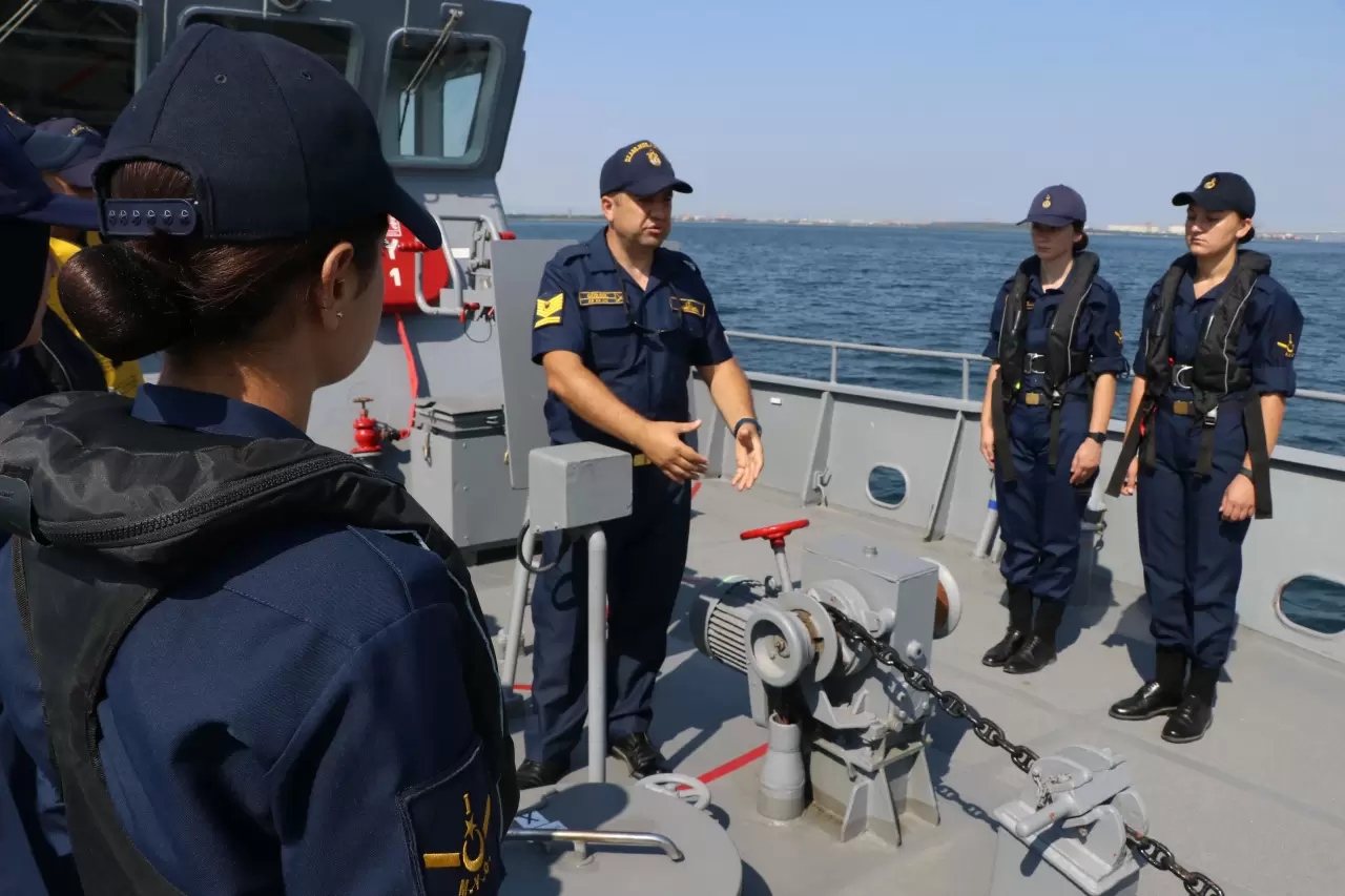 İlk kez kadın adaylar kabul edildi! Geleceğin deniz astsubayları zorlu eğitimden geçiyor 3