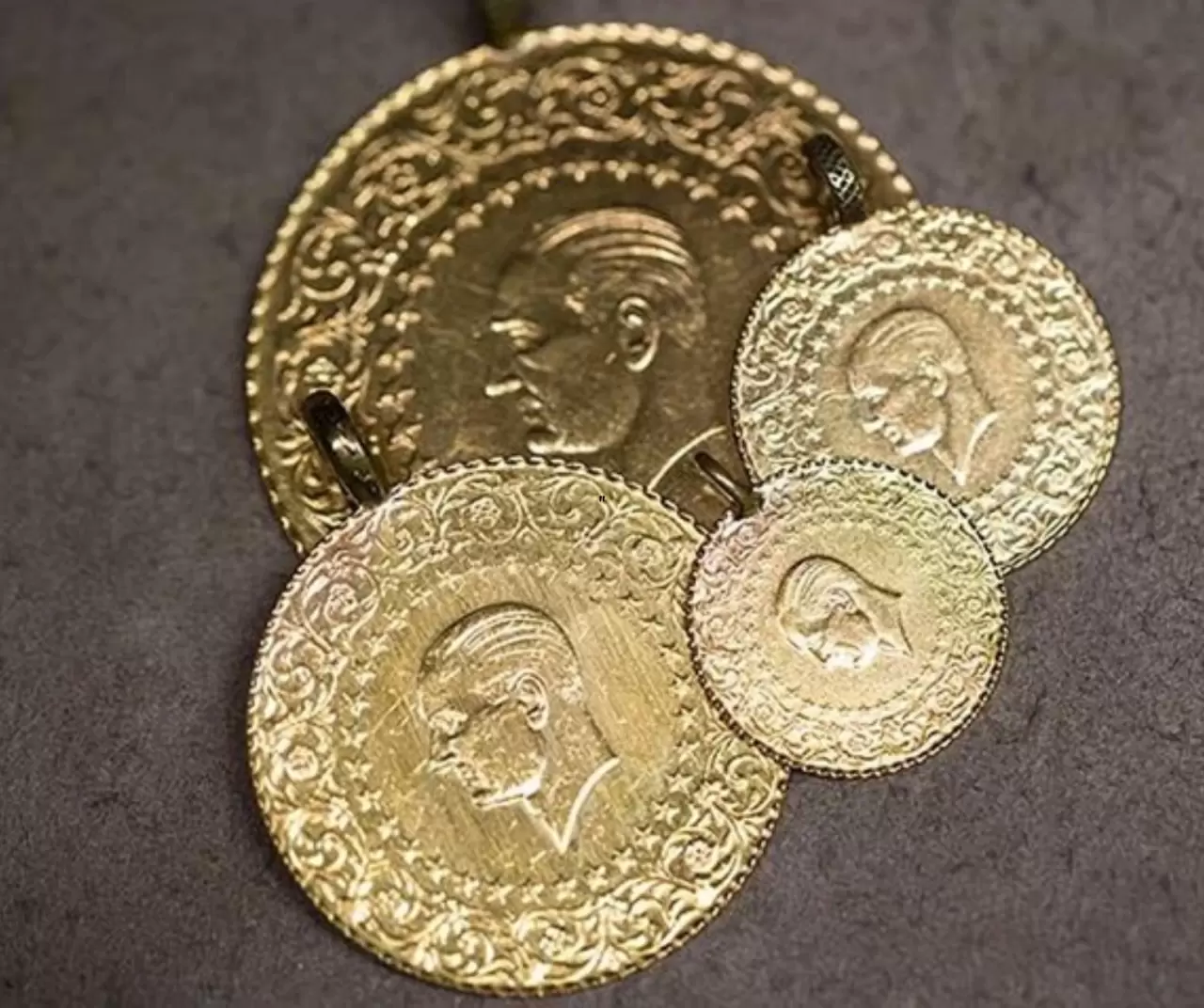 Gram altın haftaya yükselişle başladı! 7