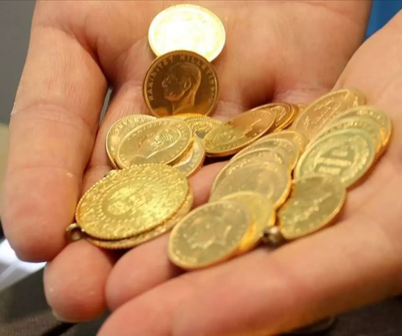 Gram altın 6 bin 384 lirayı gördü! 7