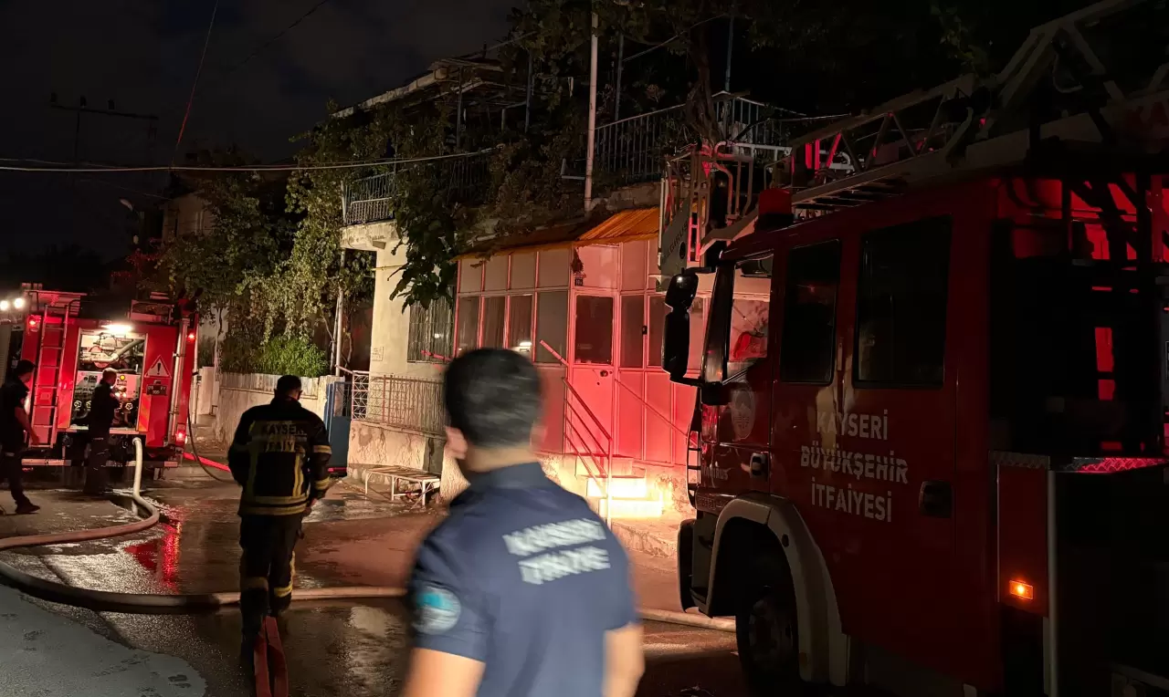 Kayseri'de balkondaki mangal keyfi faciaya dönüştü 2
