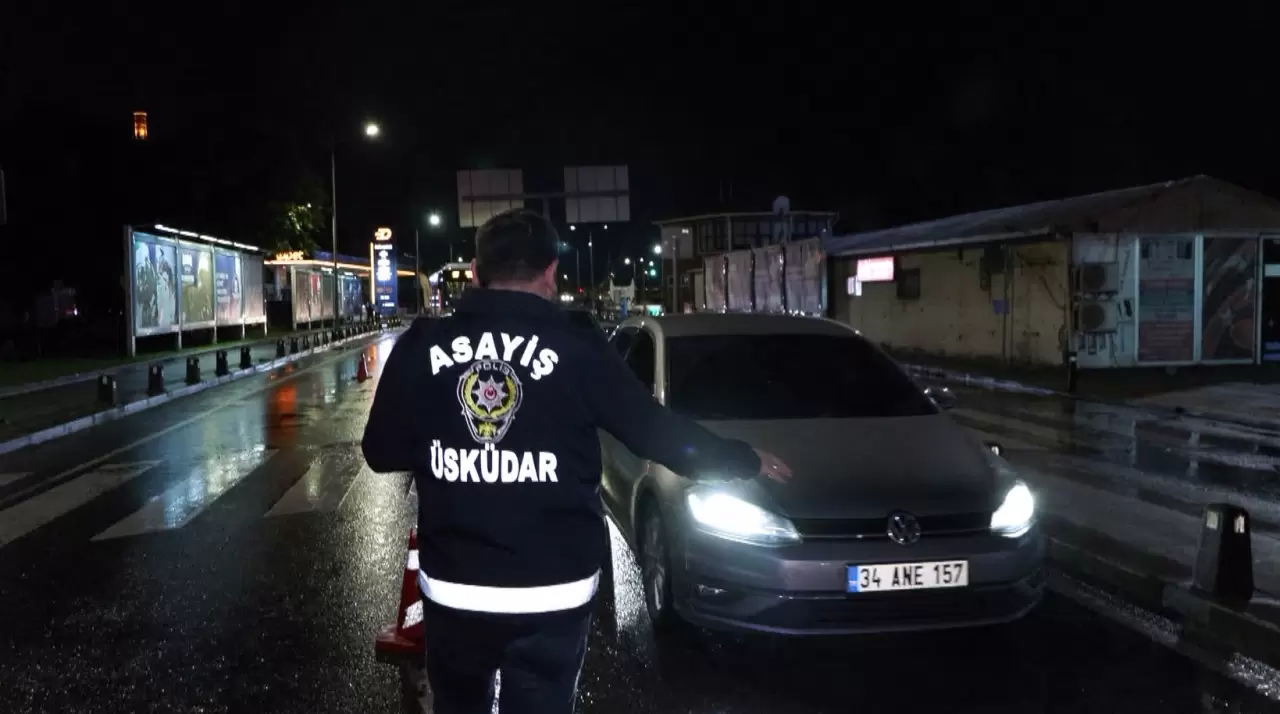 İstanbul'da helikopter destekli operasyon 2