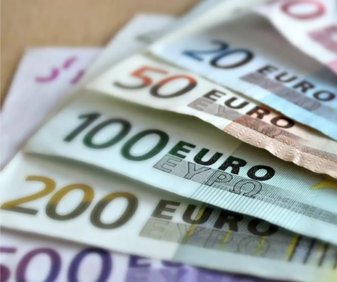 Dolar ve avro güne nasıl başladı? 1