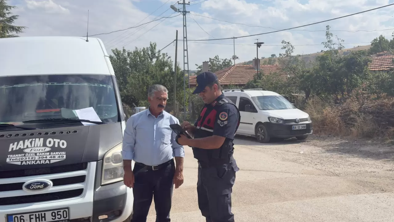 Başkentte okul çevreleri için 137 asayiş ve 49 trafik timi görevlendirildi 3