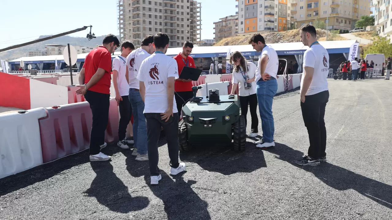 Mardin’de insansız kara araçları zorlu parkura çıktı 1