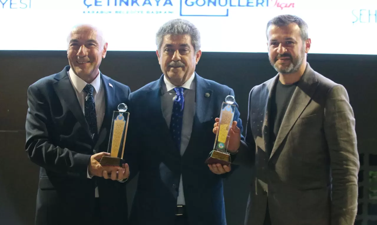 Türk dünyasının ödüllü yapımları izleyiciyi büyüledi 6