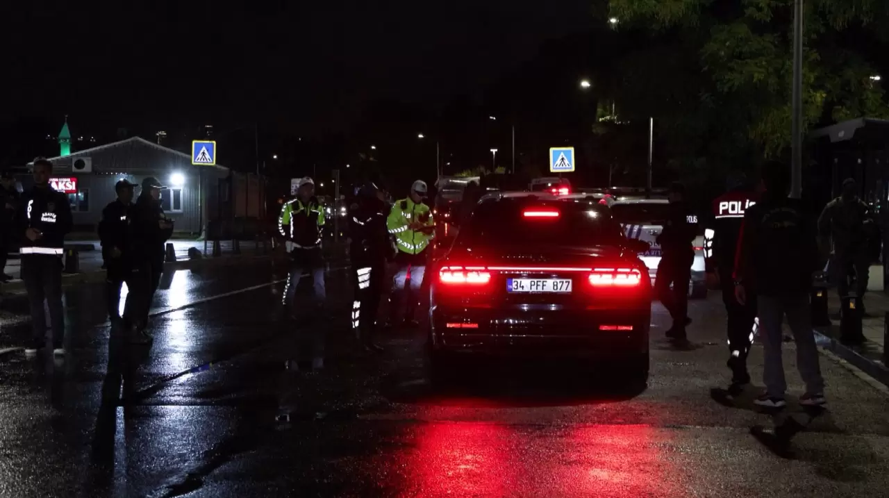 İstanbul'da helikopter destekli operasyon 3