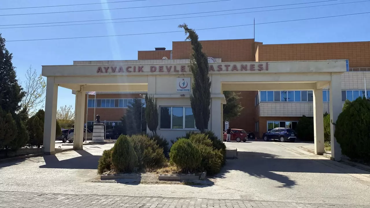 Cem Yılmaz'ı ölümden döndüren doktorlardan açıklama 6