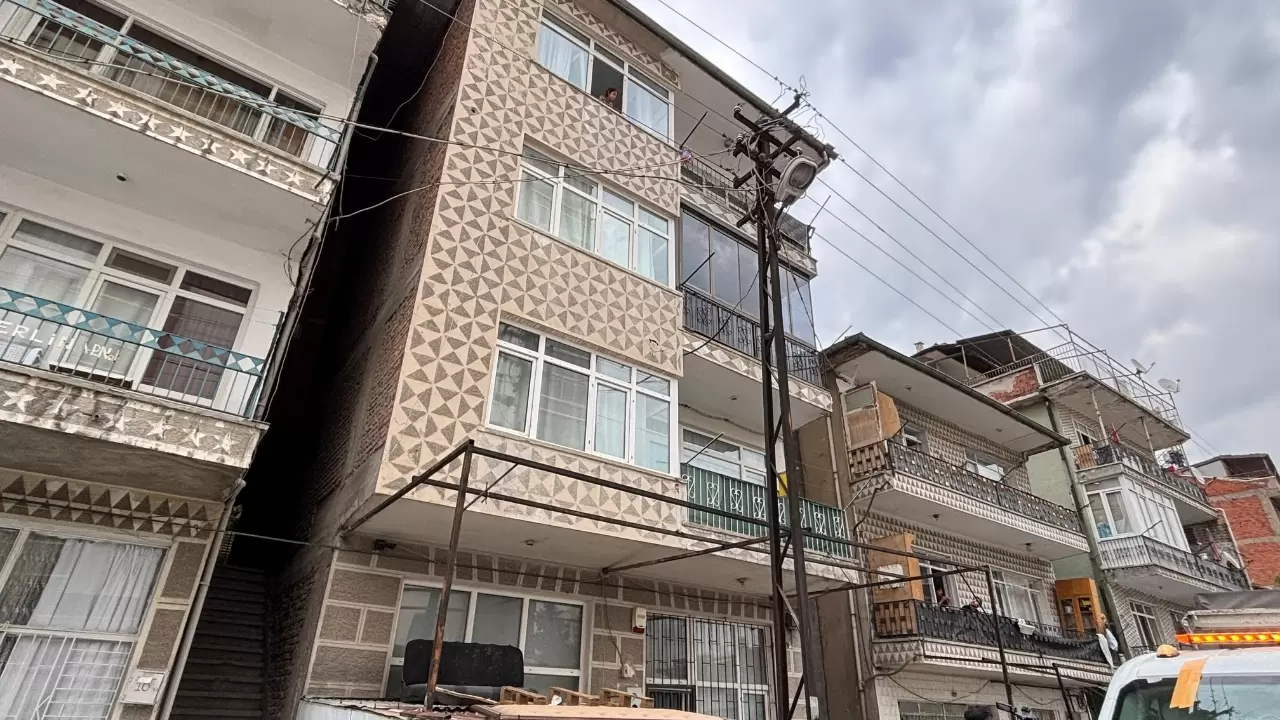 3 arkadaşını öldüren zanlı intihar etti 6