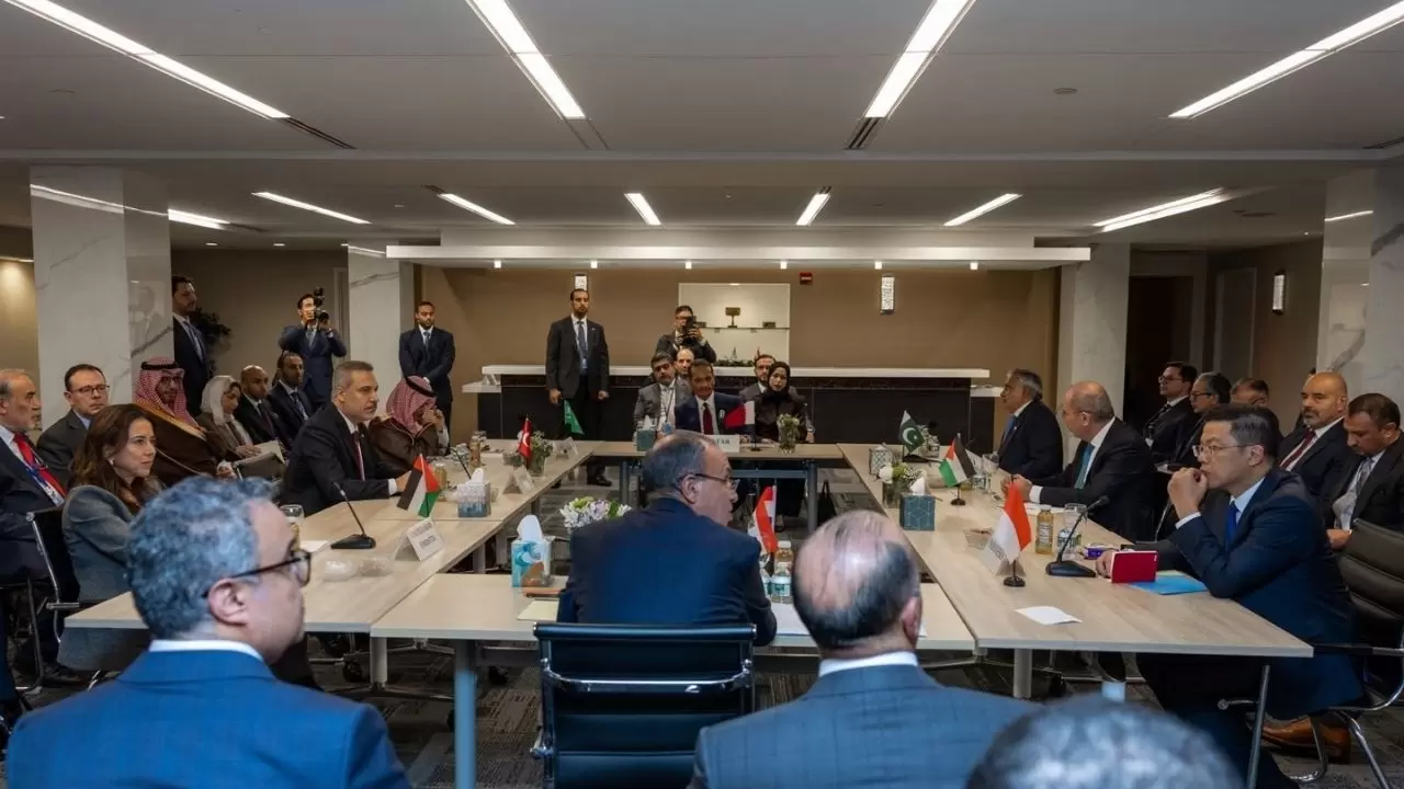 Hakan Fidan, Sekizli Grup eş güdüm toplantısına katıldı 4