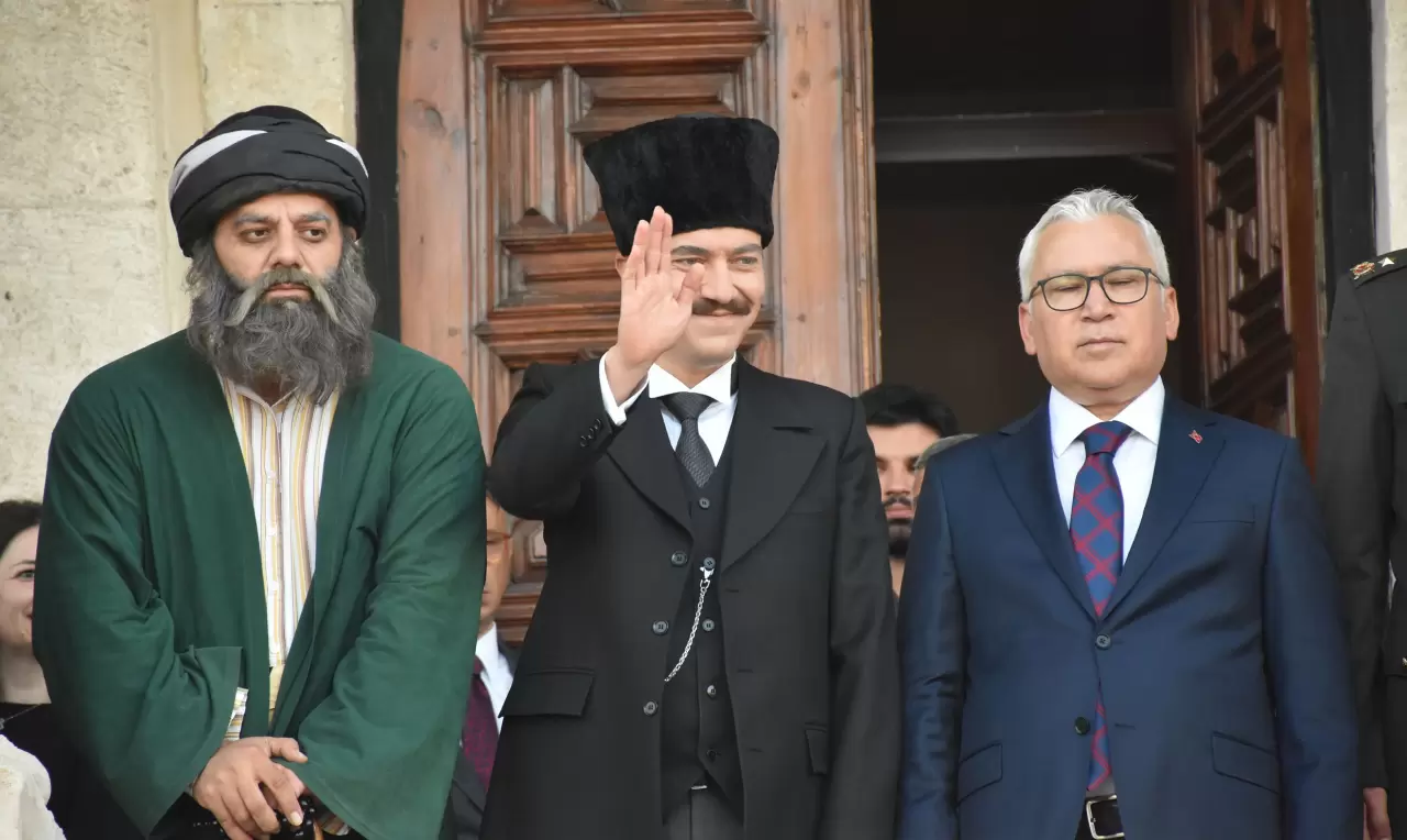 Tarihi gün yeniden yaşandı: Atatürk'ün Sivas'a gelişi canlandırıldı 8