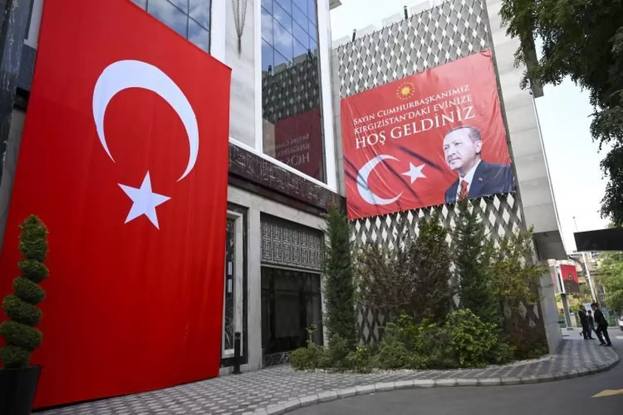 Cumhurbaşkanı Erdoğan'dan Bişkek'te yoğun diplomasi: Putin ve Lukaşenko ile görüştü 10