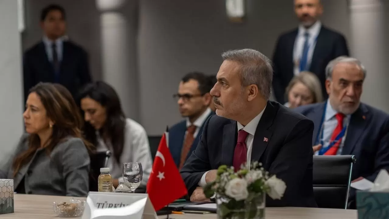 Hakan Fidan, Sekizli Grup eş güdüm toplantısına katıldı 3