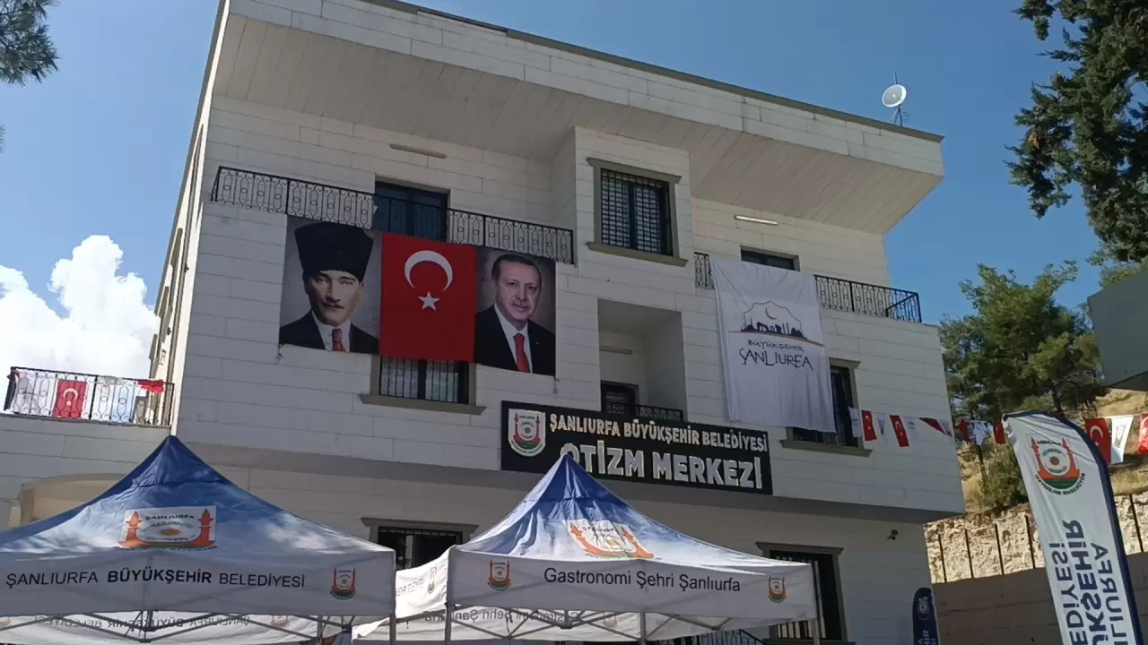 Otizmli çocuklar yöresel türkülerle sahne aldı! 2