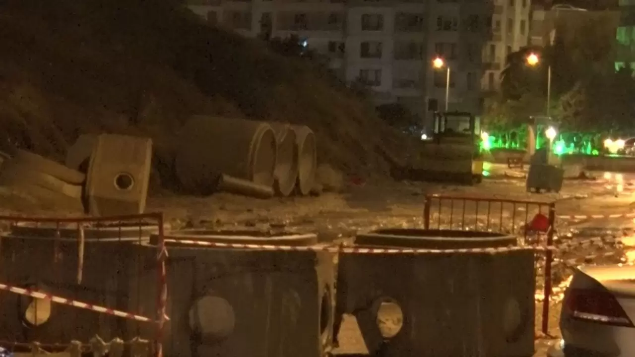 Ankara’da sağanak sonrası kanalizasyon taştı 2