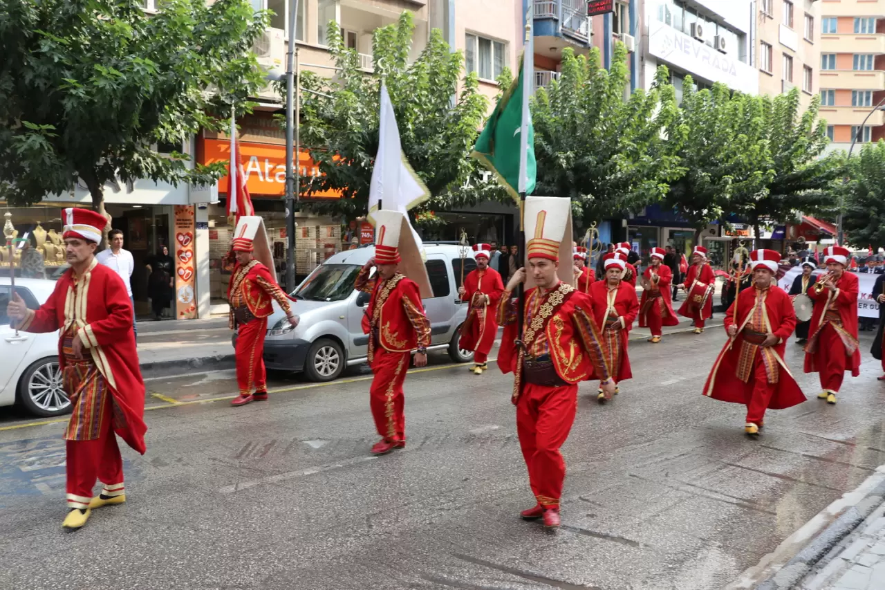 Diyarbakır'da Gaziler Günü'nde anlamlı yürüyüş! 6