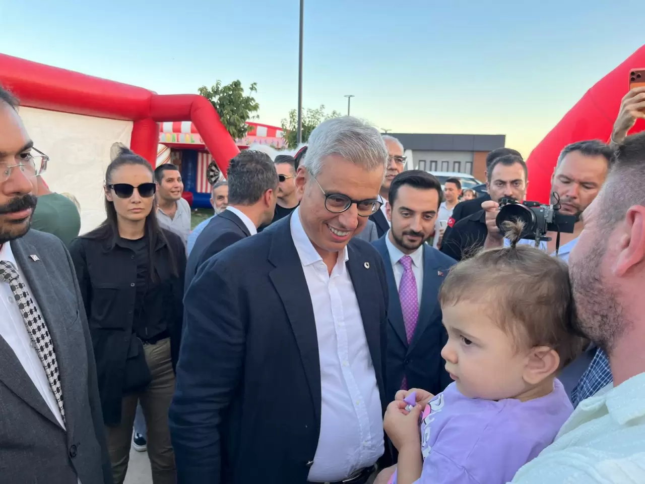 Türkiye'de her 3 kişiden 1'i sigara içiyor 5