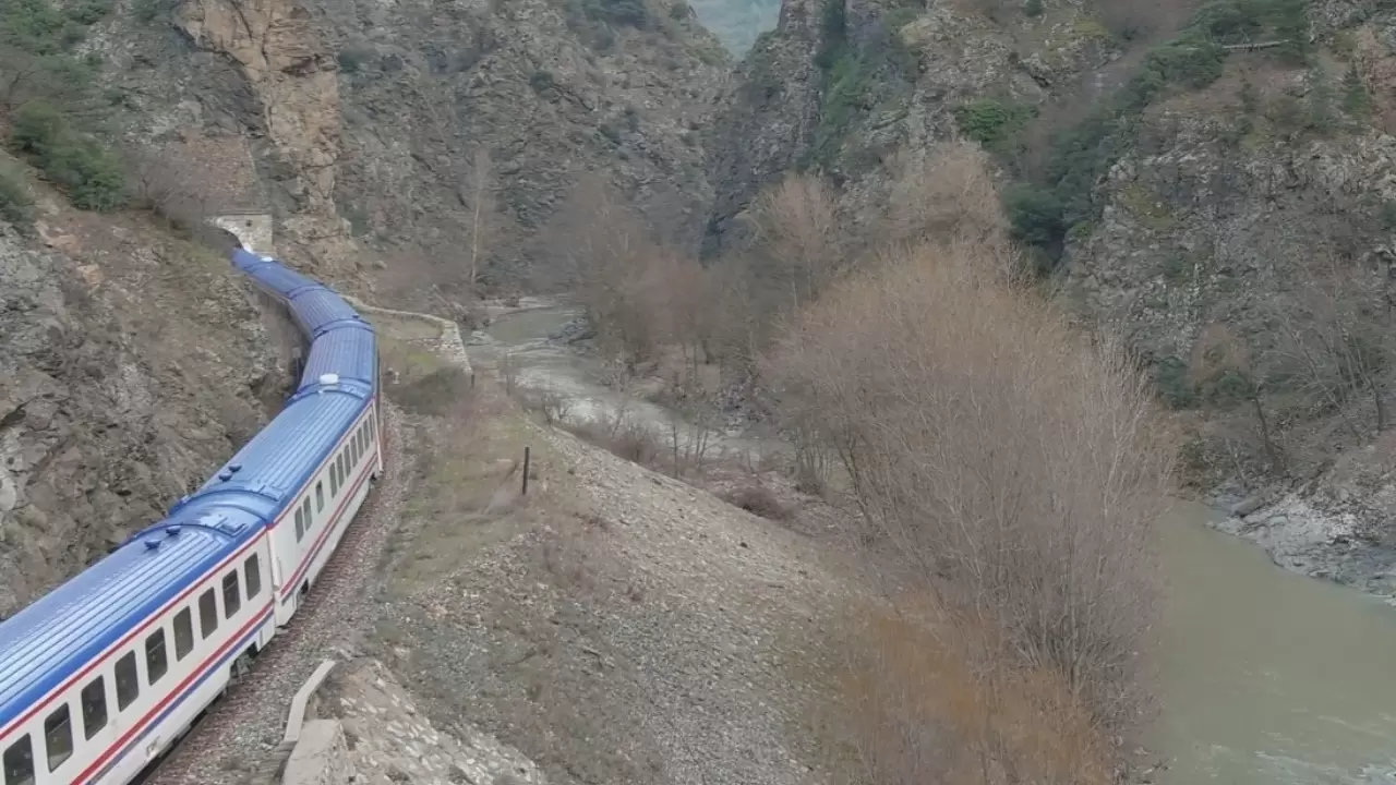 Turistik Karaelmas Ekspresi 2 Ekim’de yeniden raylarda: İşte sefer tarihleri 4