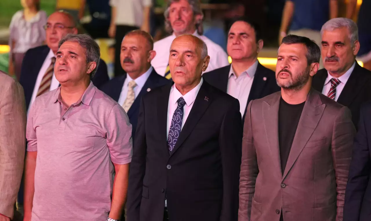 Türk dünyasının ödüllü yapımları izleyiciyi büyüledi 2