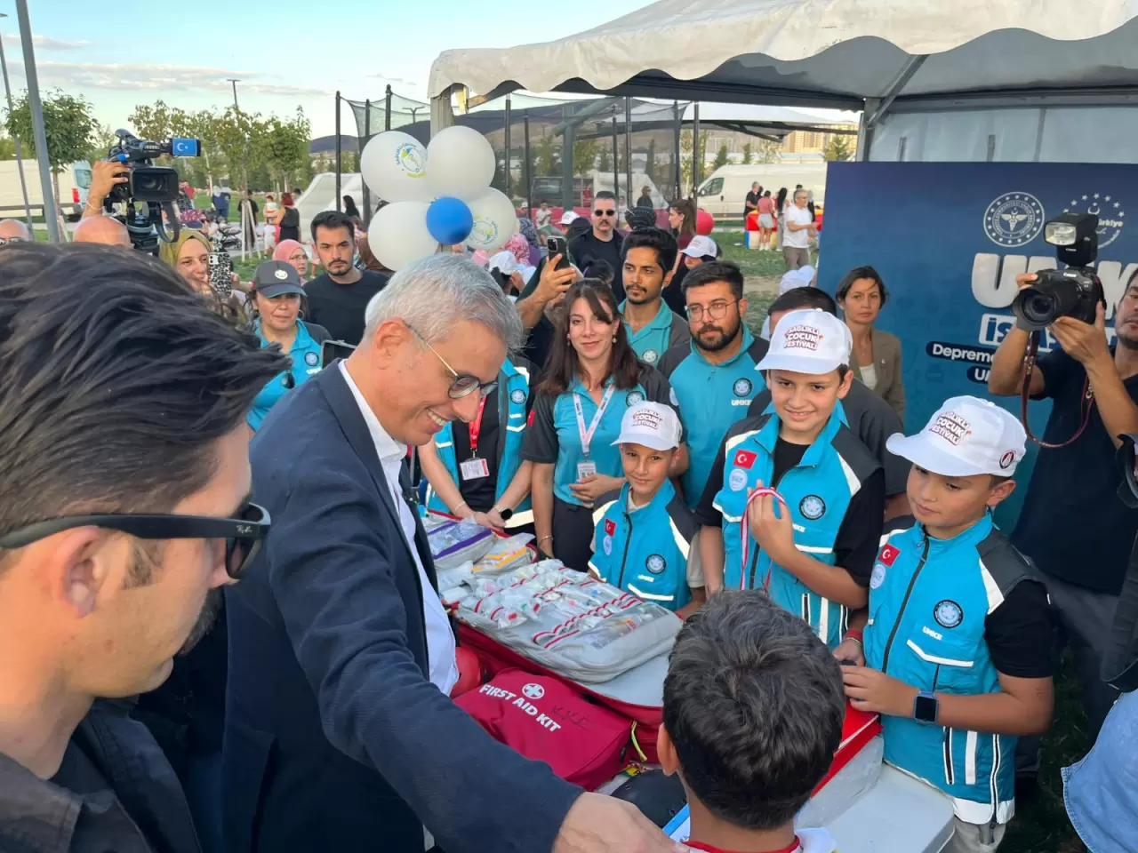 Türkiye'de her 3 kişiden 1'i sigara içiyor 1