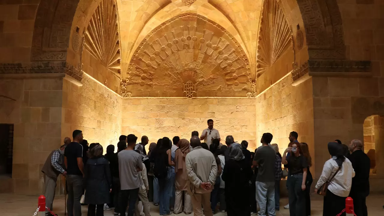 Divriği Ulu Camii’ne ziyaretçi akını: 9 ayda 400 bin kişi 3