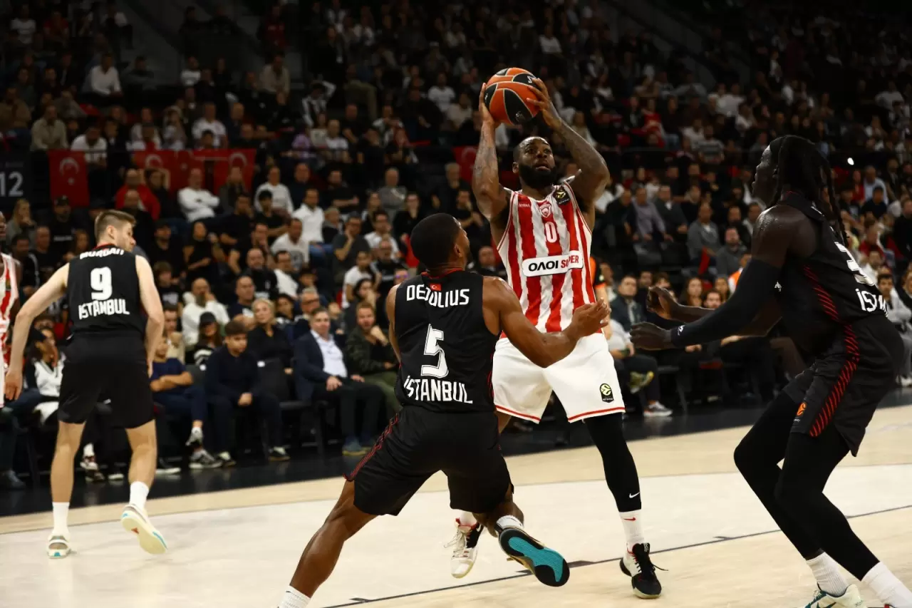 Beşiktaş, Olympiakos karşısında mağlup oldu! 1
