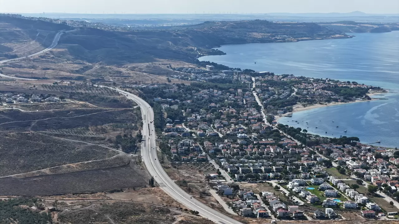 Çanakkale'deki dev orman yangını sonrası yeşeren alanlar havadan görüntülendi 3